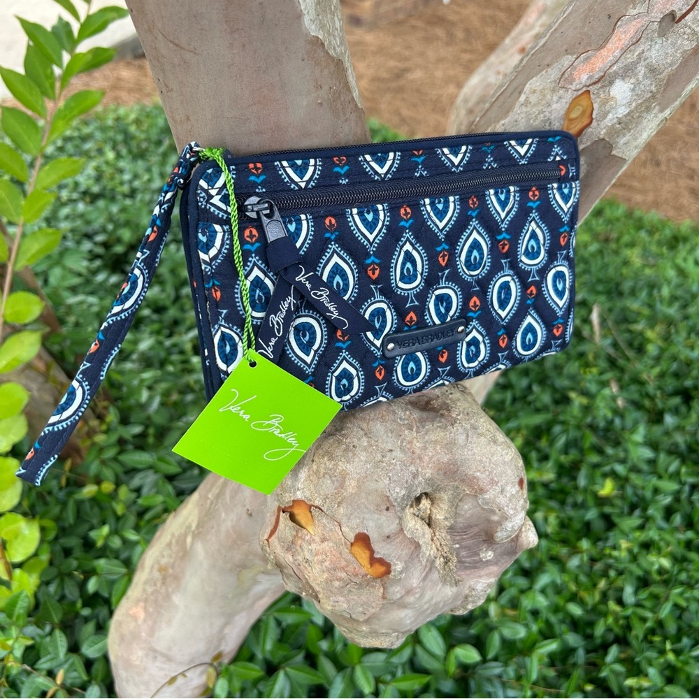Vera Bradley Front Zip Wristlet Marrakesh Motifs Wallet NEW WITH TAGS